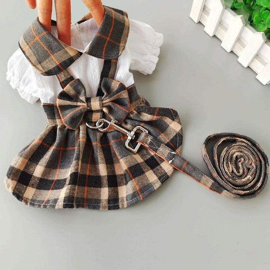 Cotton pet skirt dress with towing rope for dogs and cats in spring and summer