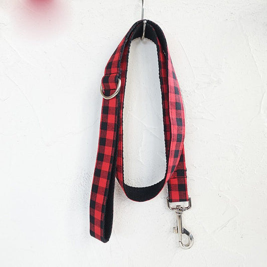 Red and black grid traction belt dog leash and pet collar made of polyester in various sizes