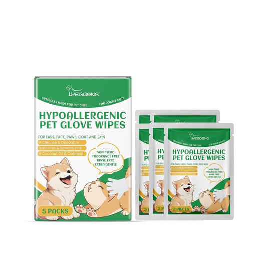 Pack of pet disposable cleaning gloves with gentle hair and skin care ingredients