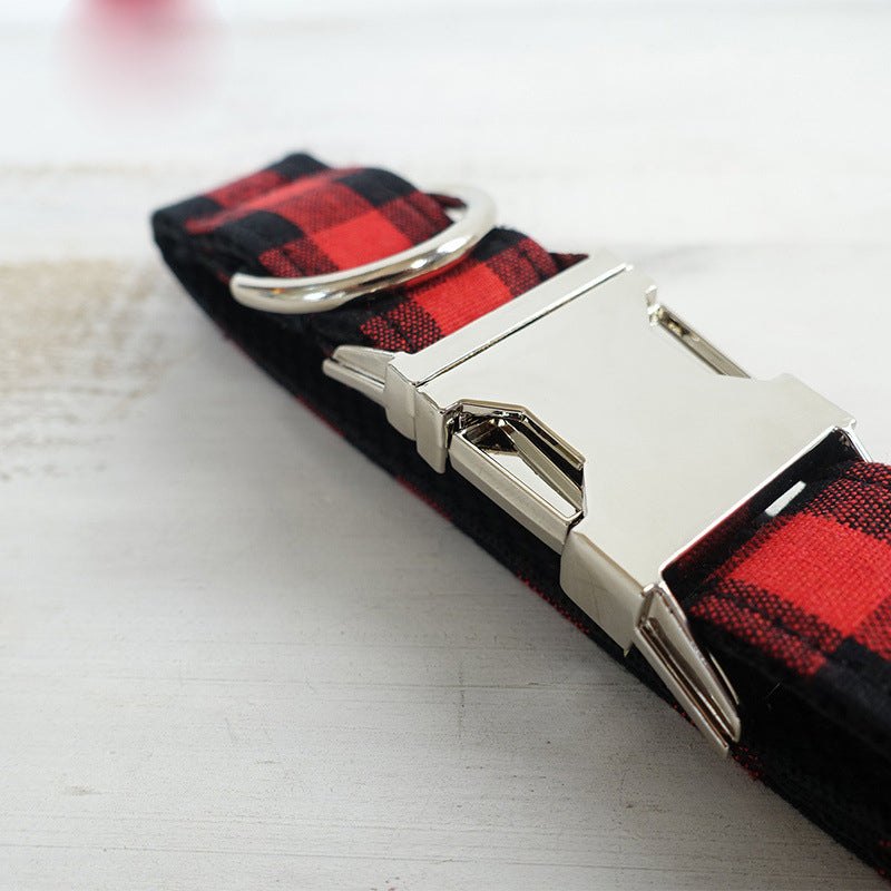 Red and black grid traction belt dog leash and pet collar made of polyester in various sizes