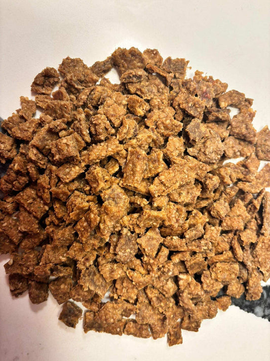 Organic beef dog training treats made with high-protein, grain- gentle ingredients for rewarding dogs