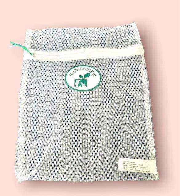 Reusable cotton pads for pets with machine-safe washing bag by ReNewedPet