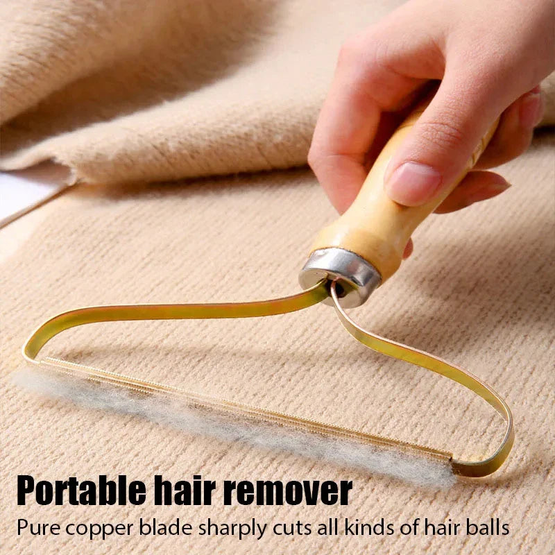 Portable Pet Hair Remover Brush for Cats & Dogs