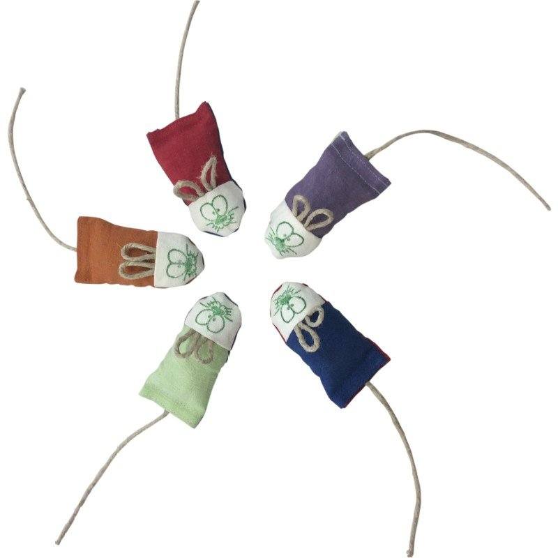 Shelby catnip mouse toy made of natural hemp with organic catnip and silvervine filling