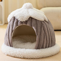 Brown Toast style pet cat bed made of lamb wool and sponge, cozy and warm for autumn and winter use