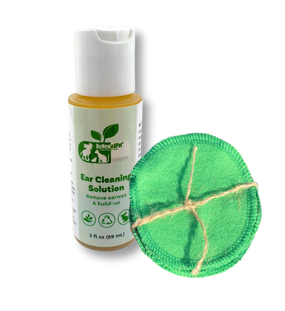 ReNewedPet natural PETS Ear Cleaning Drops with organic ingredients and reusable green cotton pads