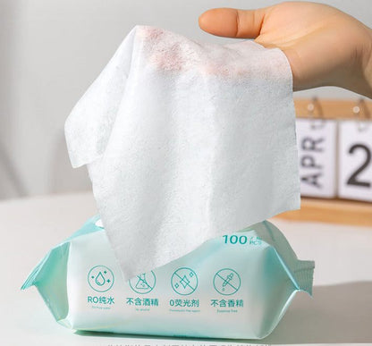 Pet wet wipes for cats and dogs, extra large, thick, alcohol-free, fragrance-free, and made with RO pure water