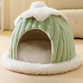 Brown Toast style pet cat bed made of lamb wool and sponge, cozy and warm for autumn and winter use