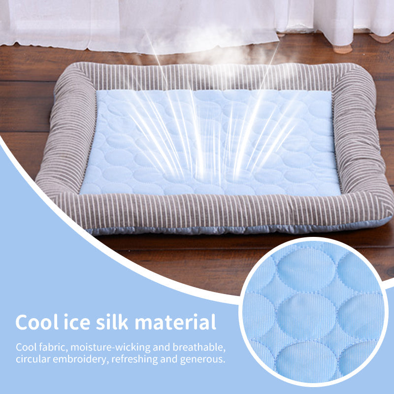Cooling pet mats for dogs & cats (puppies/kittens): ice silk, breathable, soft summer pads in pink/blue.