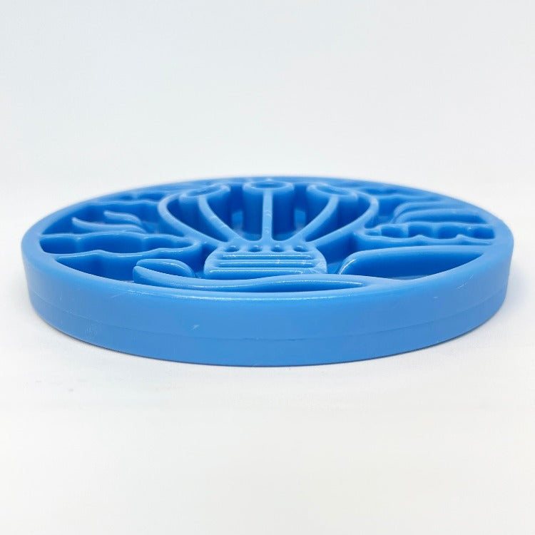 Blue Air Nylon eCoin durable lick mat for dogs with textured hot air balloon design