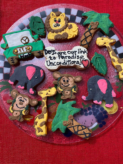 Safari Organic Dog Cookie Box | Organic Doggy Treats in Safari Shapes