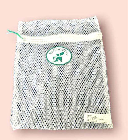 Reusable cotton pads for pets with machine-safe washing bag by ReNewedPet