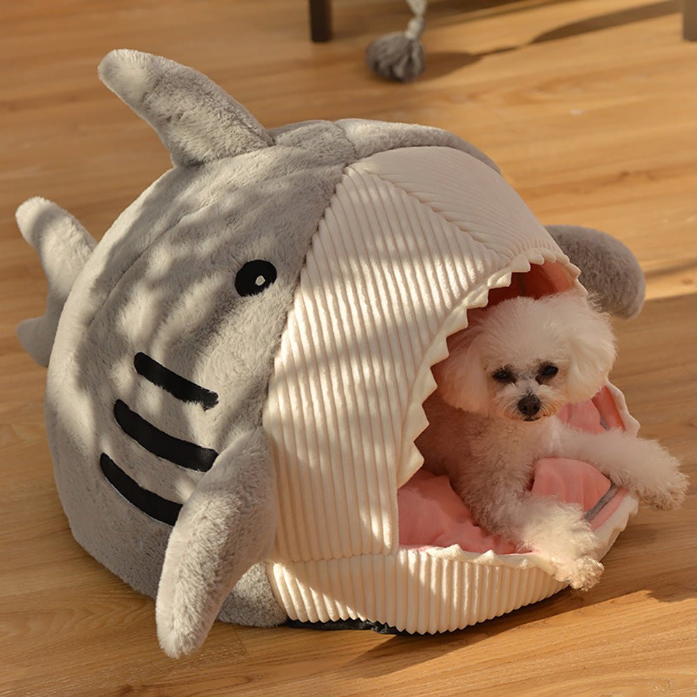 Big Mouth Shark Pet Nest blue semi-closed cozy dog and cat bed with mat