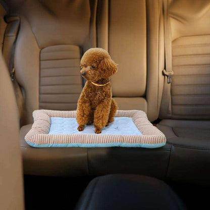 cooling pet mats in pink and blue for dogs and cats
