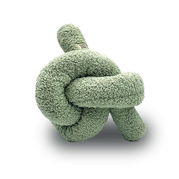 Super Knott plush velvet dog toy with squeakers for large dogs