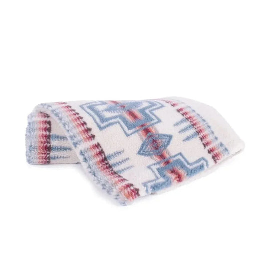 Pendleton crate dog blanket in durable Berber fabric for pets