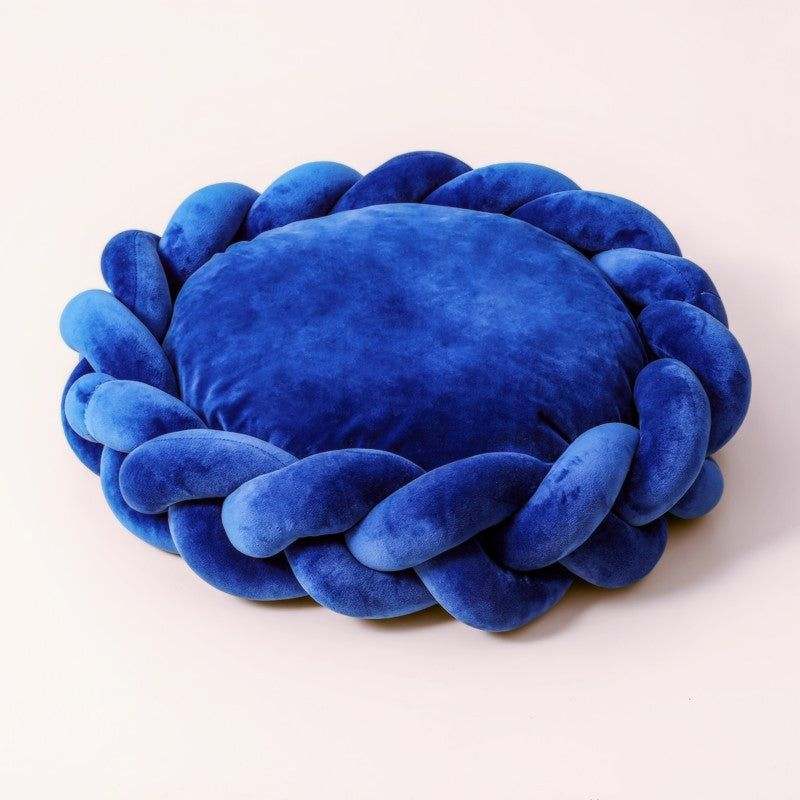 Round pet kennel with detachable universal mat in multiple colors