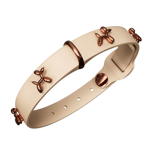 Ballon Beige Dog Collar with rose gold balloon dog charms and adjustable buckle for comfort and style