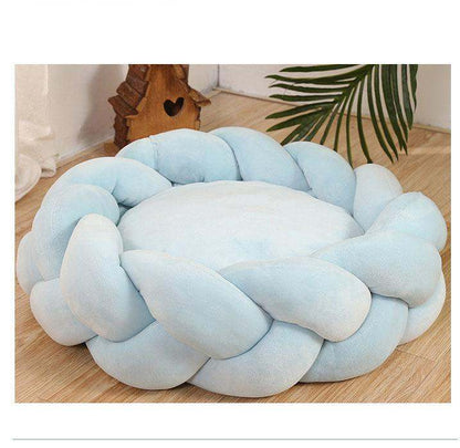 round pet kennel with detachable mat for cats and dogs