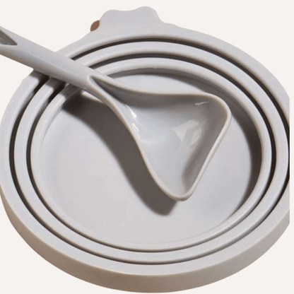 Pet Food Saver Lid with Spoon - BPA-Free Silicone, Keeps Food Fresh