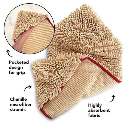 Super absorbent quick-drying microfiber dog towel with hand pockets